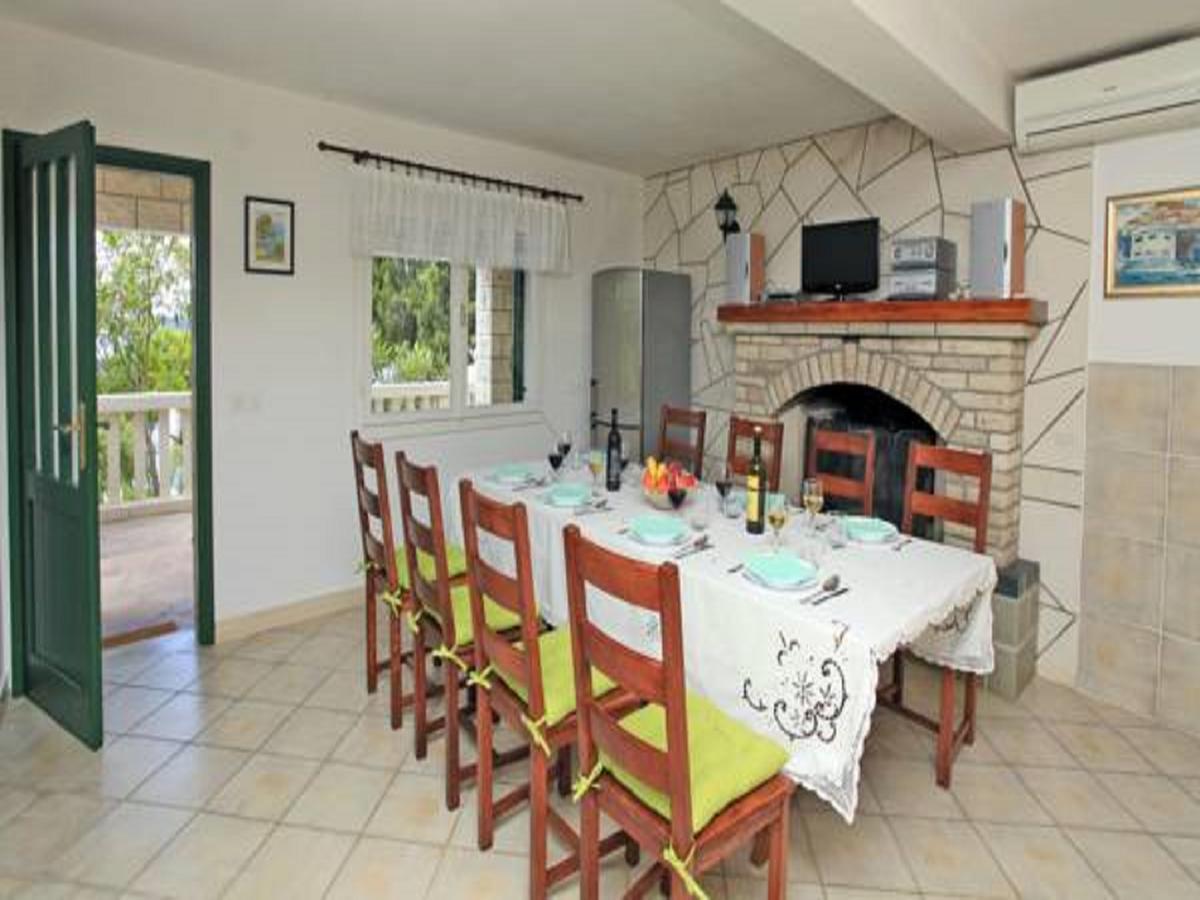 Villa Nova Vela Luka Exteriör bild