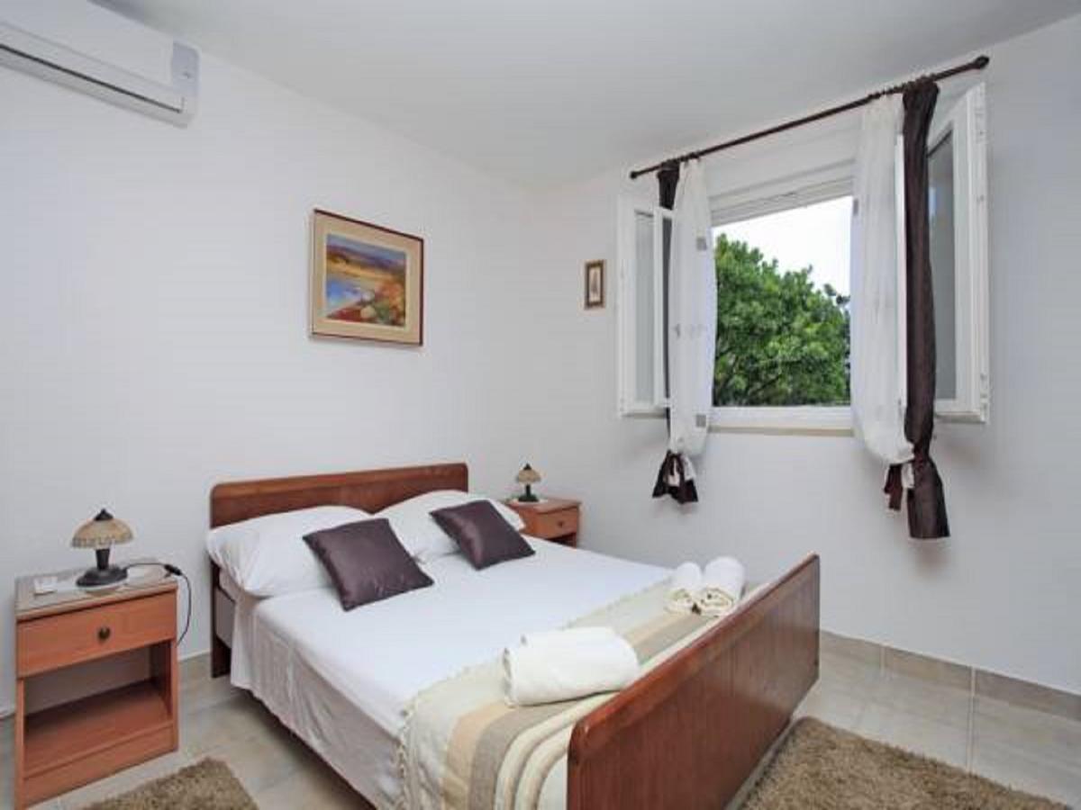 Villa Nova Vela Luka Exteriör bild