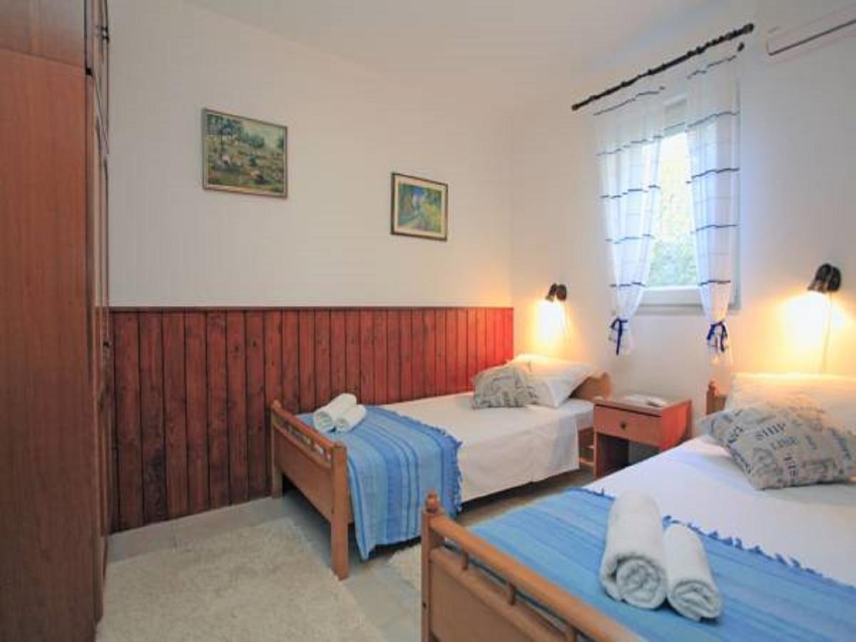 Villa Nova Vela Luka Exteriör bild